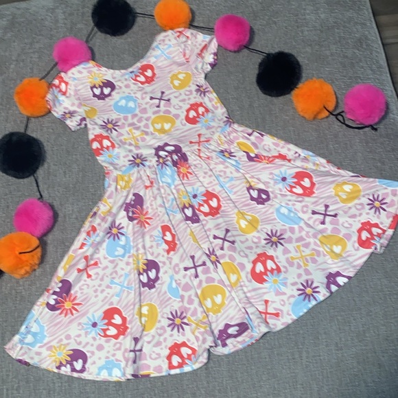 Dot Dot Smile Halloween Dress - Picture 4 of 6